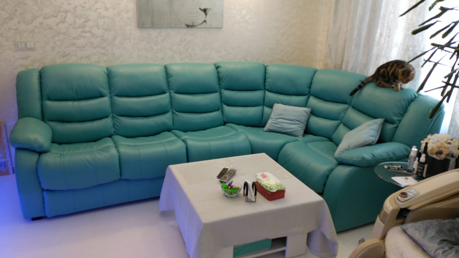 Перетяжка дивана на дому. Бибирево