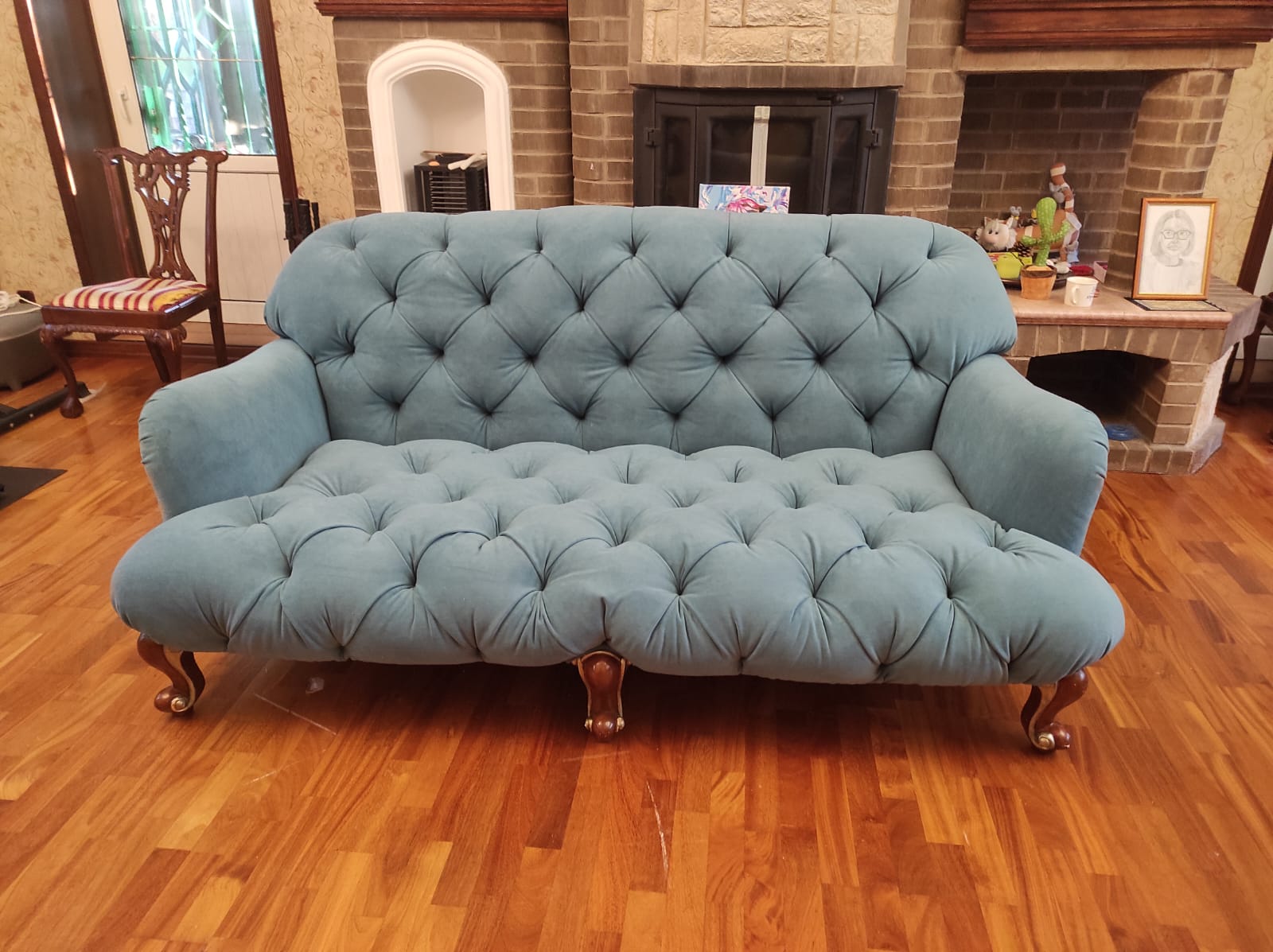 Перетяжка дивана. Бибирево