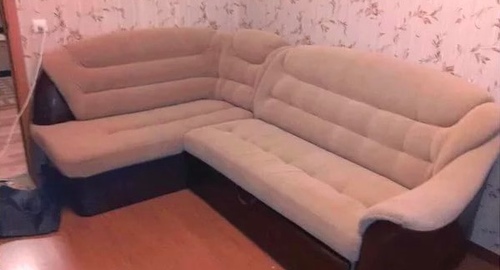 Перетяжка углового дивана. Бибирево